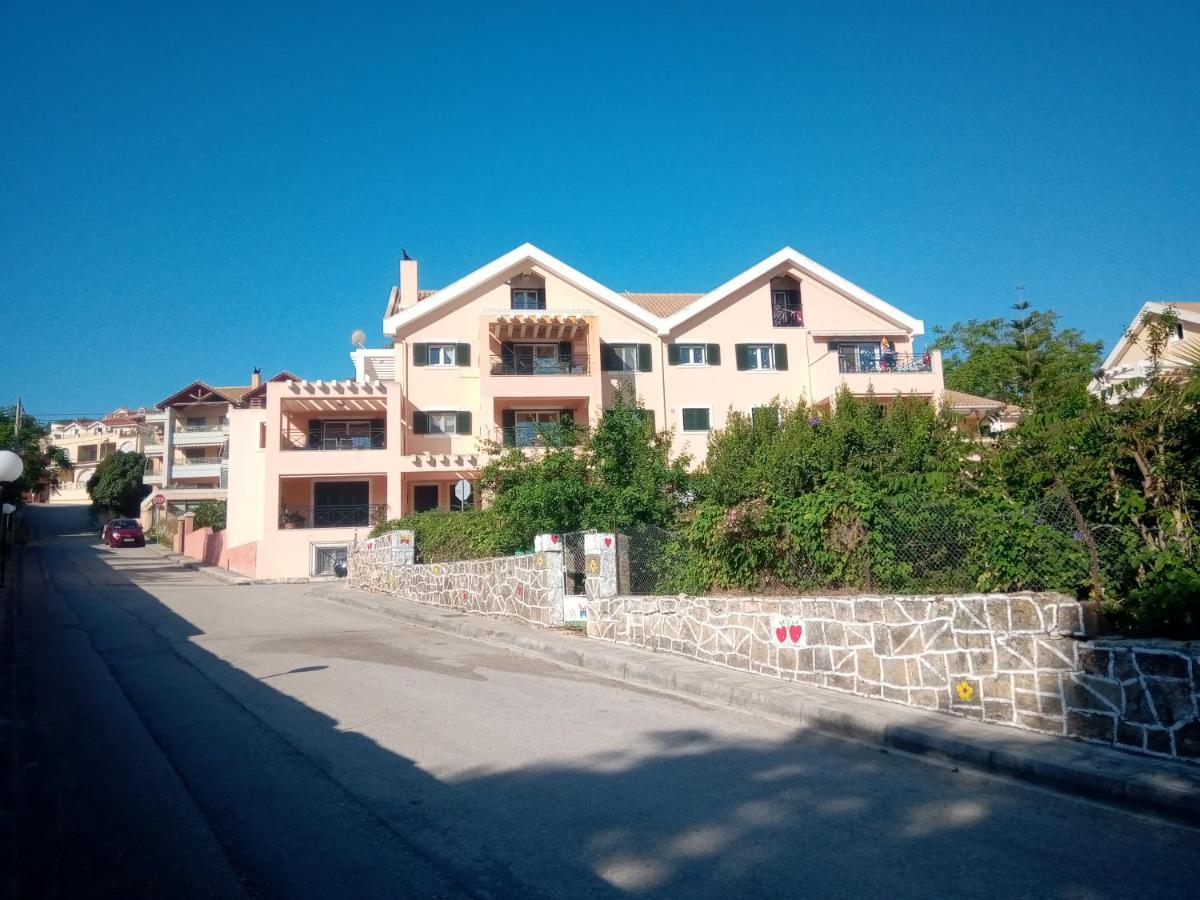 ארגוסטולי Panagos Quiet Hidden Apartments מראה חיצוני תמונה